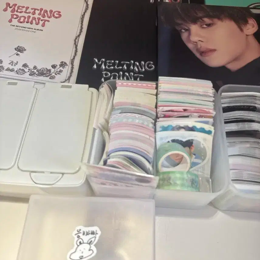 제로베이스원 멜팅포인트 앨범 + 포카/스티커