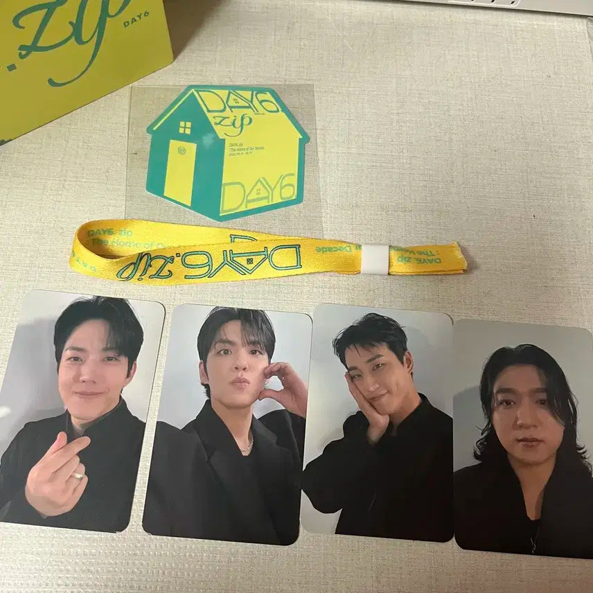 데이식스 팝업 데이식스집 기프트 일괄 세트