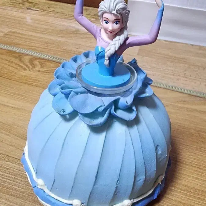 겨울왕국 엘사 피규어
