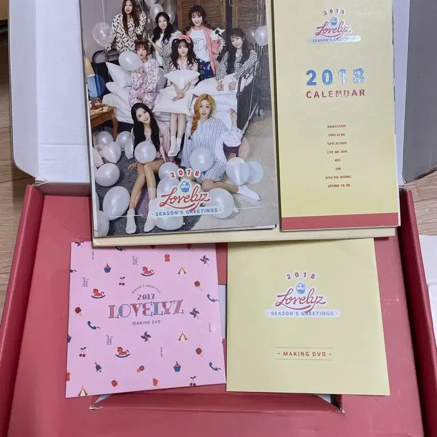 러블리즈 앨범