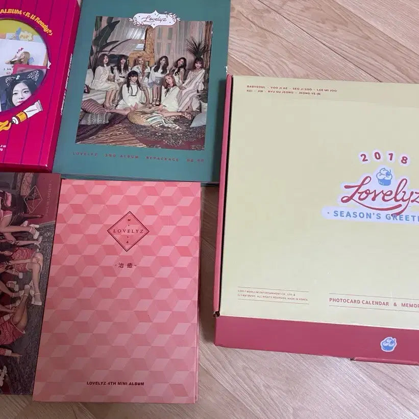 러블리즈 앨범