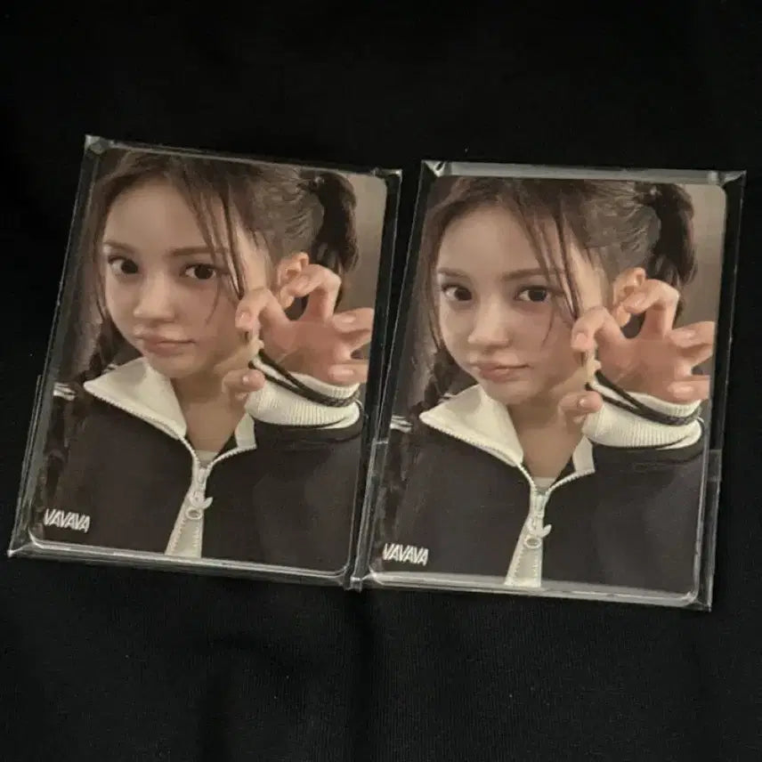 하츠투하츠 데뷔 쇼케 입장포카