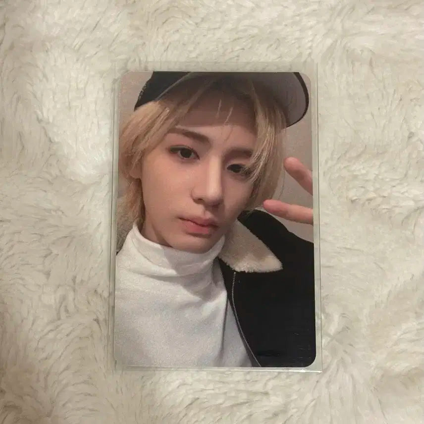 가격내림))보넥도 이한포카양도 노장르 올리브영 특전포카
