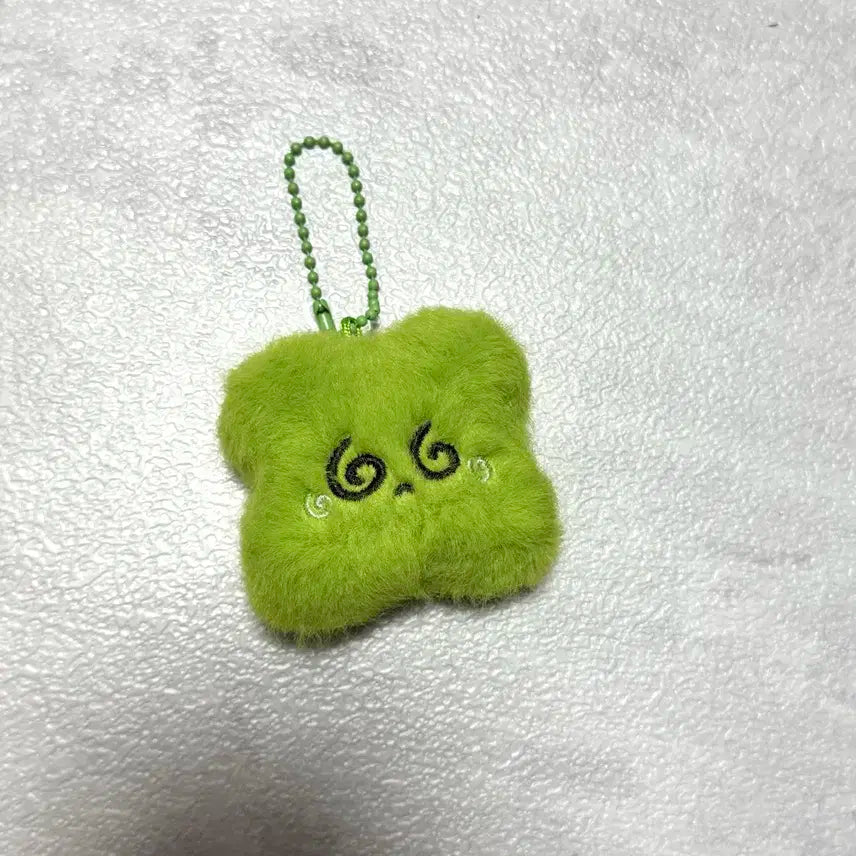 엔시티127 도영 클로버 키링 띨롱이 양도