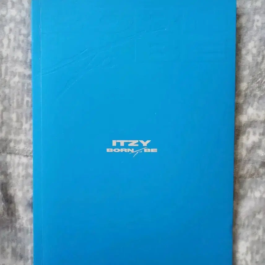 있지 Born To Be (8th Mini Album)