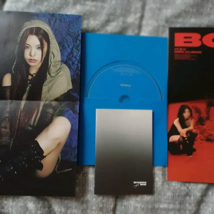 있지 Born To Be (8th Mini Album)