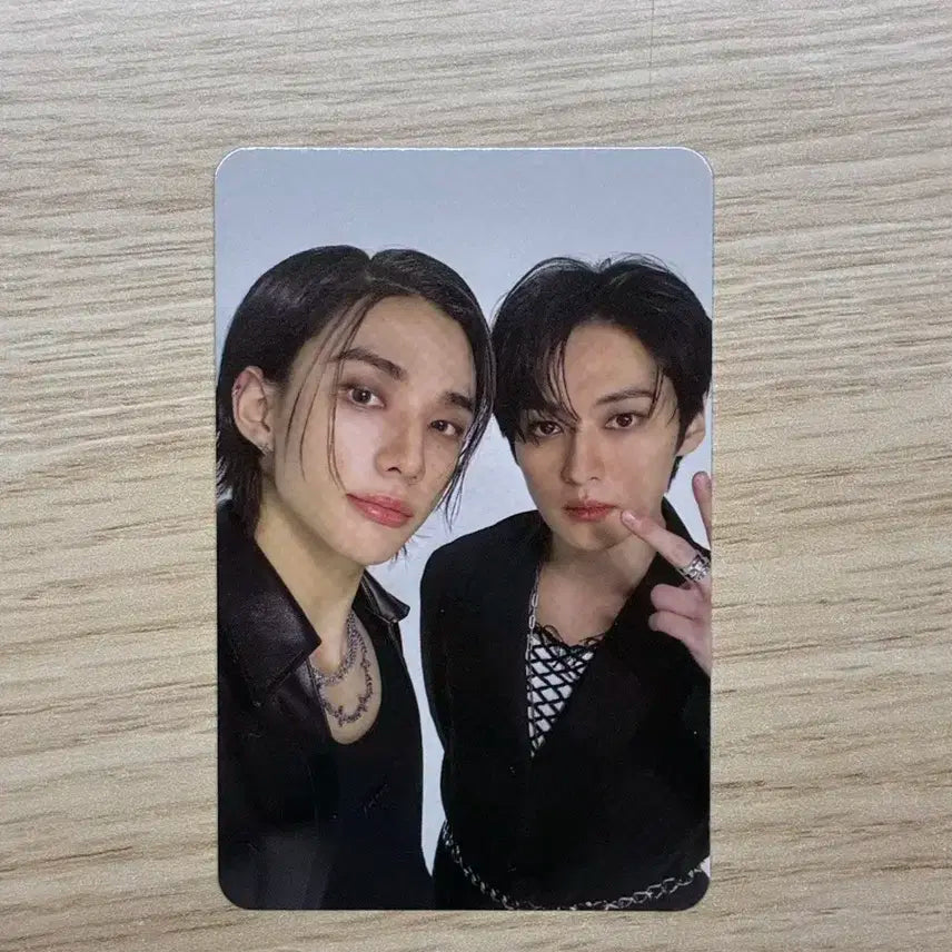 에이트 현진/리노 그룹 포카 양도