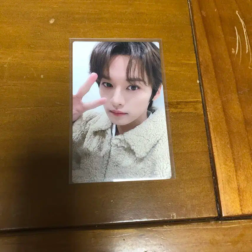 스키즈 스트레이키즈 리노 일본 더사운드 회장 포카 럭드 양도 판매 처분