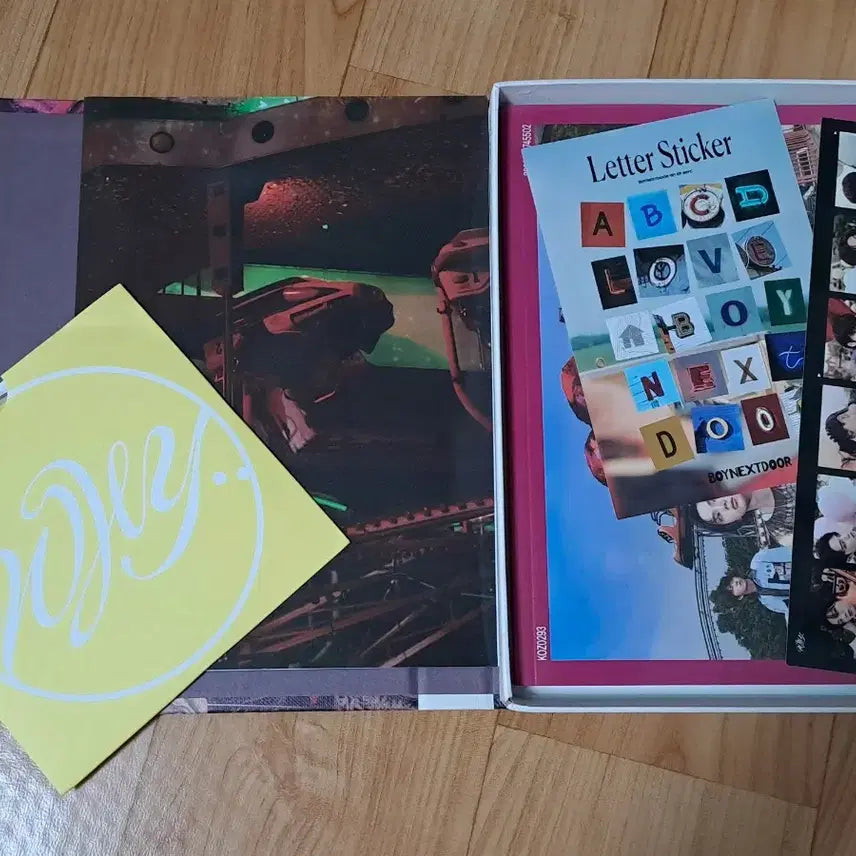 보이넥스트도어 why 1집 앨범 판매