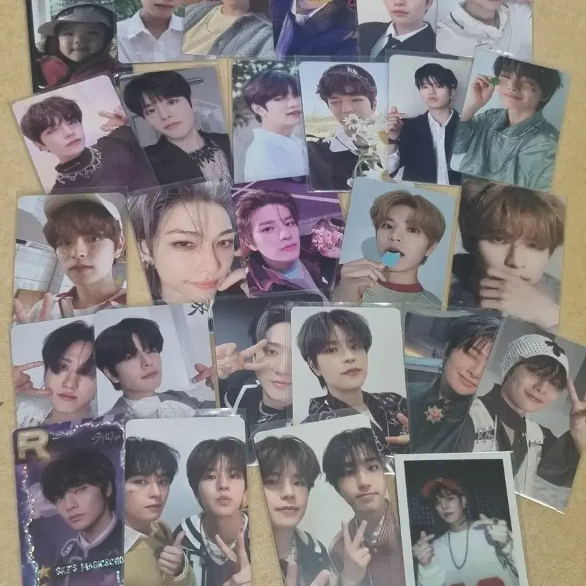 스키즈 스트레이키즈 포카 바인더 일괄 판매 합니다