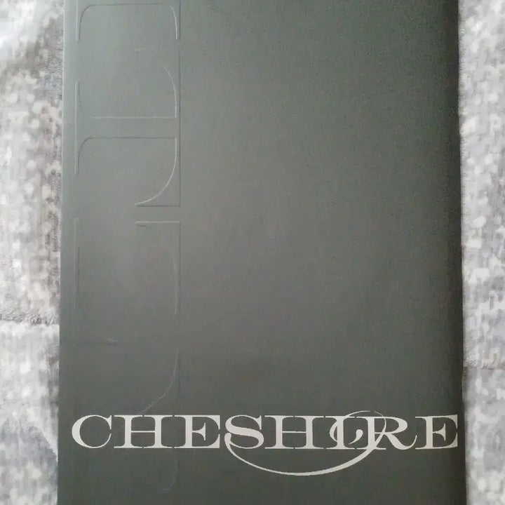 있지 CHESHIRE (6th Mini Album)