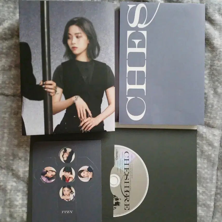 있지 CHESHIRE (6th Mini Album)