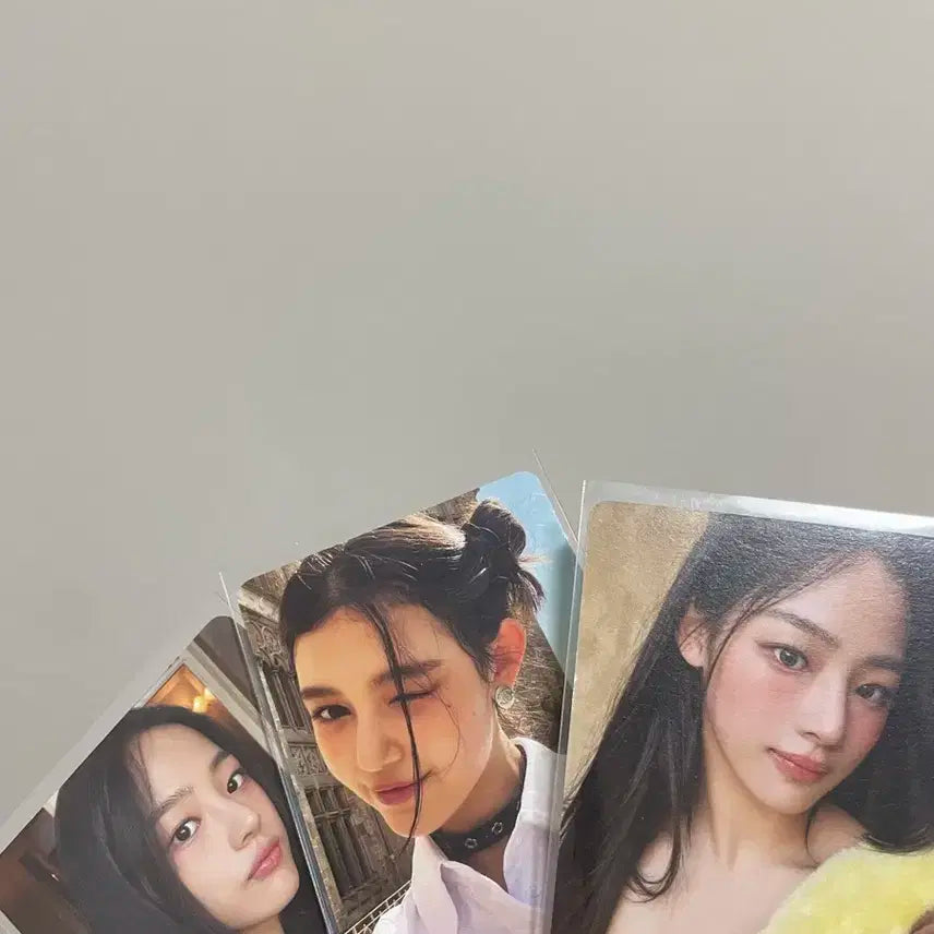 뉴진스 민지 다니엘 일괄 가방앨범포카 어텐션포카 양도