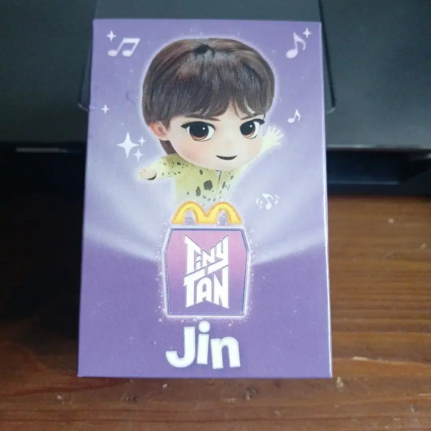 BTS TinyTAN 맥도날드 Jin 피규어