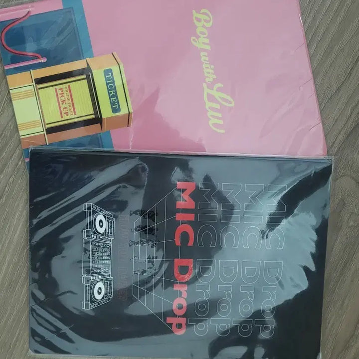 방탄소년단  BTS 노트5권 로고 3권 + 작은시1권 +마익드뢉 1권