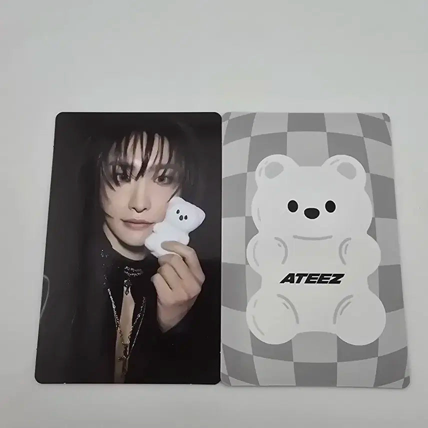 에이티즈 미국 인유판 앨범 특전포카