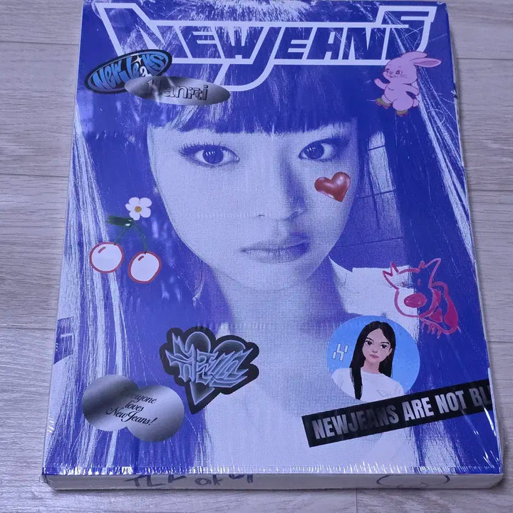 [미개봉]뉴진스-하니 블루북 앨범(재고1장)