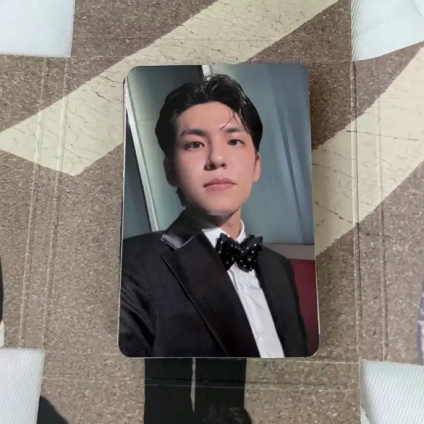 데이식스 더 데케이드 네모반 원필 시티 버전