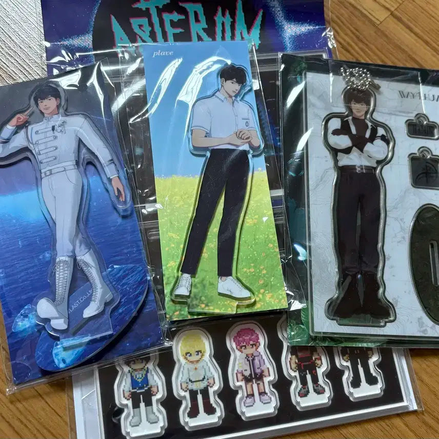 플레이브 아크릴스탠드