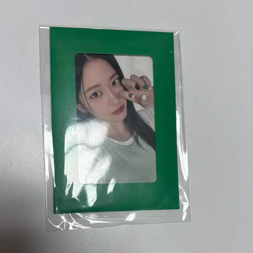 미개봉 새상품 라보에이치 안유진 포카 세트