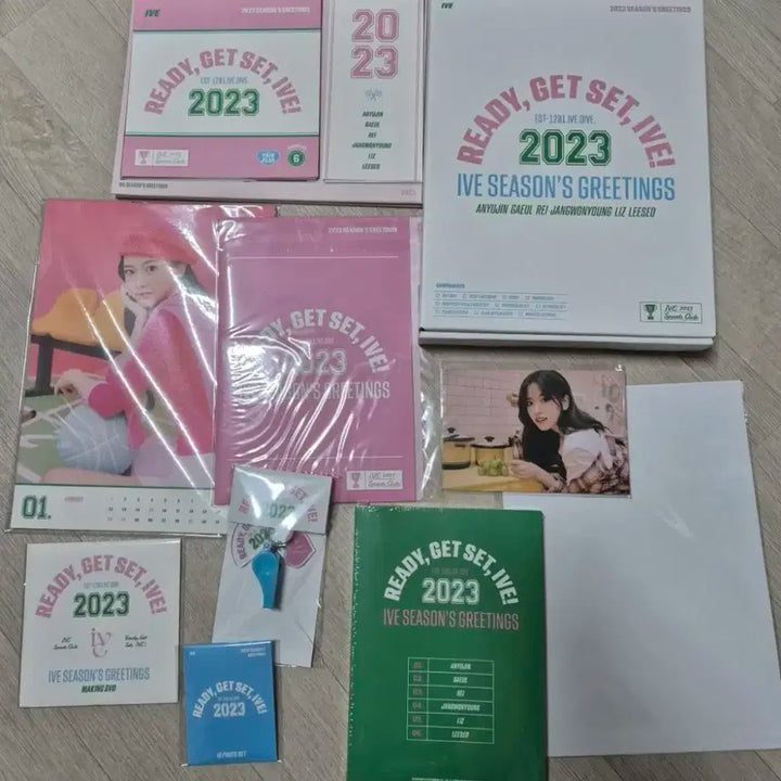 IVE 2023 시즌그리팅 + 팬클럽 매거진