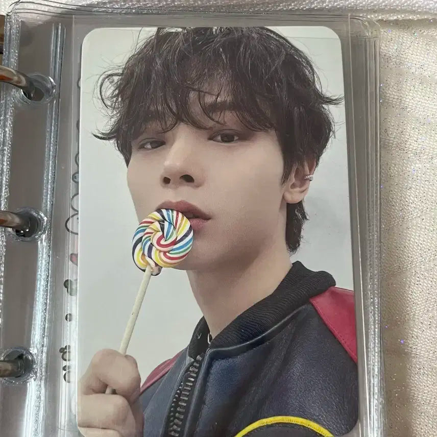 루시 신예찬 굿즈판매