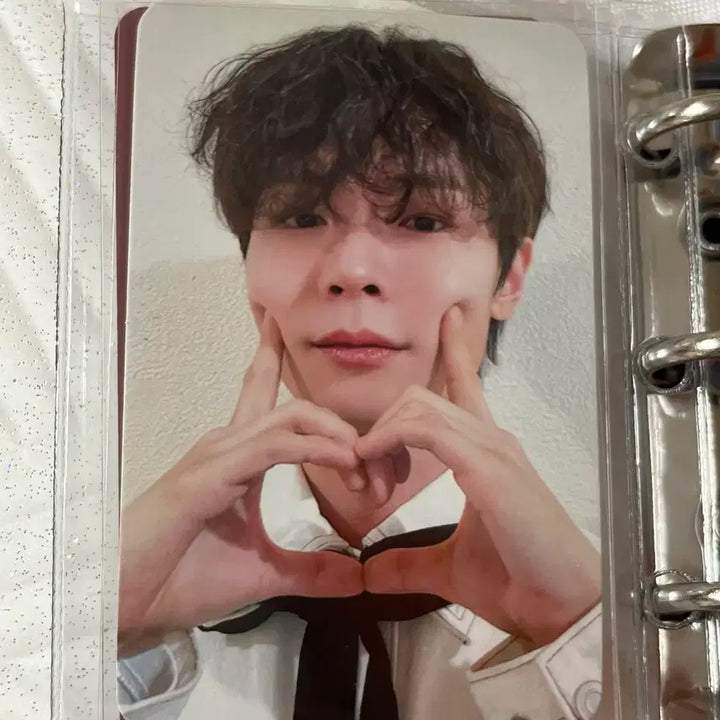 루시 신예찬 굿즈판매