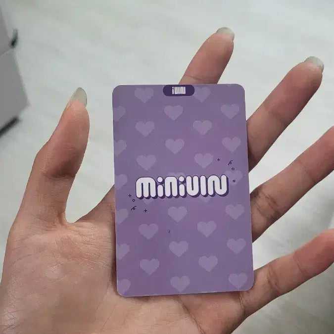 민니 포카