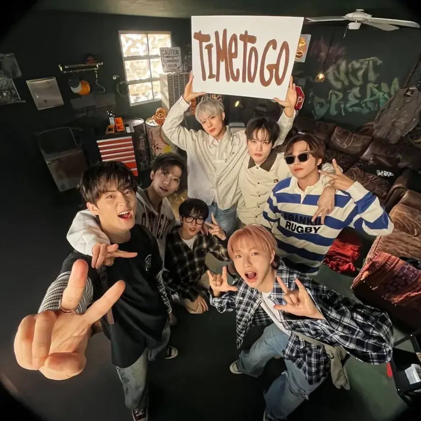 엔시티 비공굿 포카 등등 다 팔아요