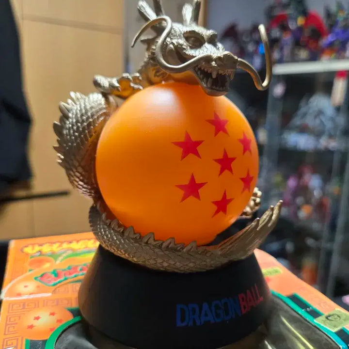 드래곤볼 데스크탑 라이트 피규어 팝니다.