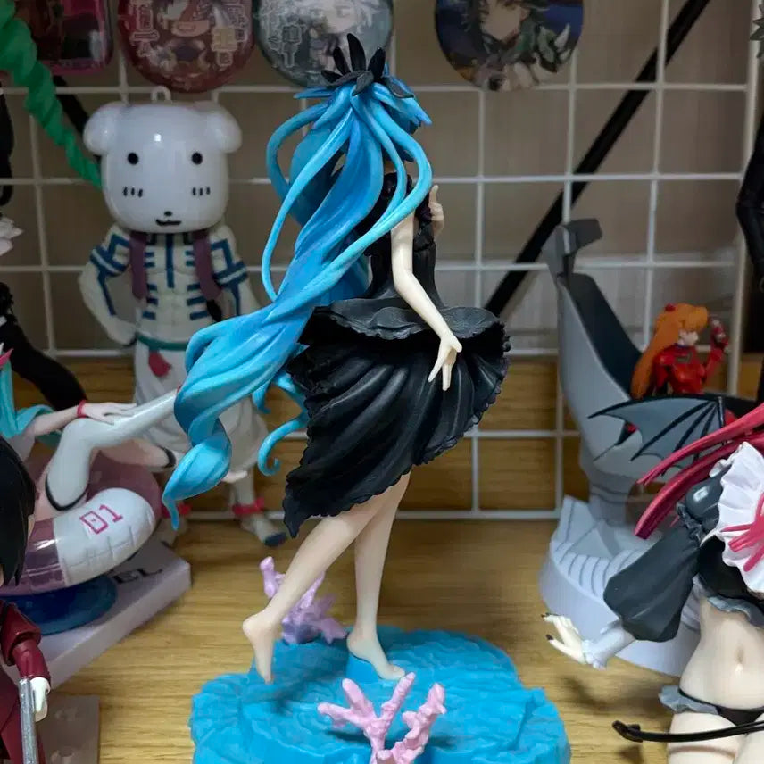 심해소녀미쿠(오른쪽 리본 떨어짐