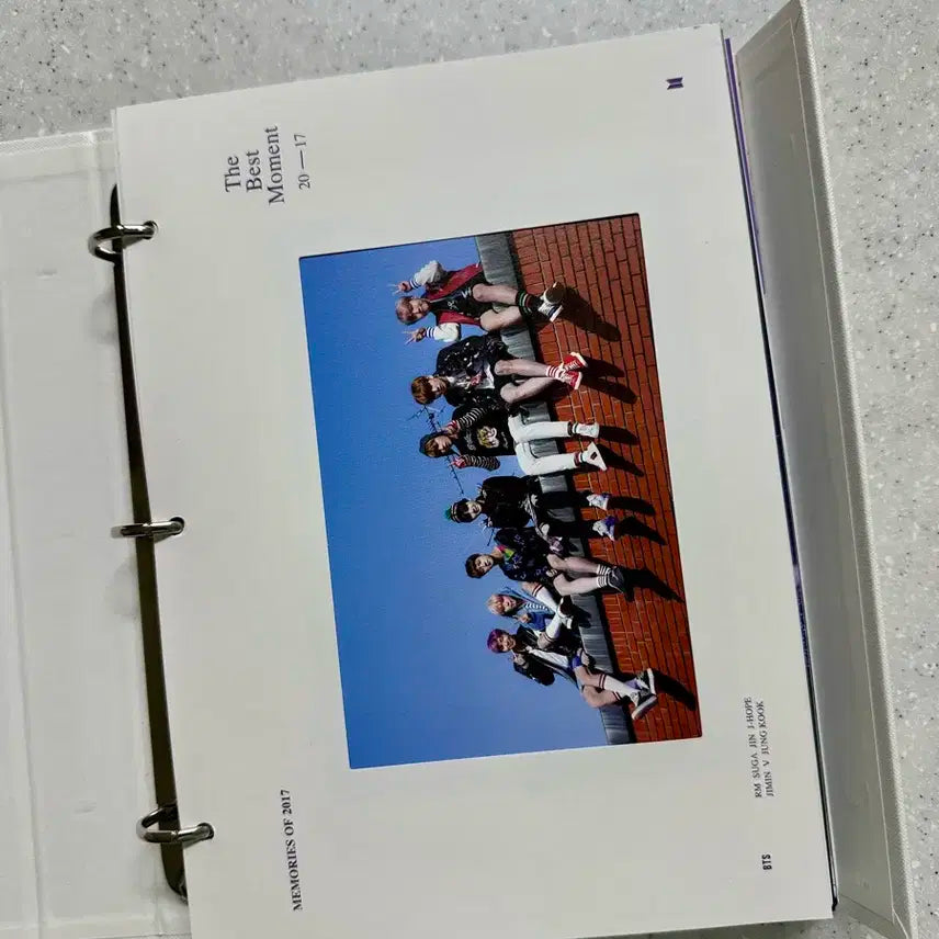 BTS 방탄 메모리즈 2017