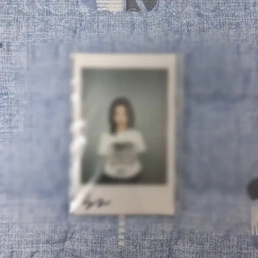 아이들 소연 친필 싸인 폴라 폴라로이드 판매합니다.