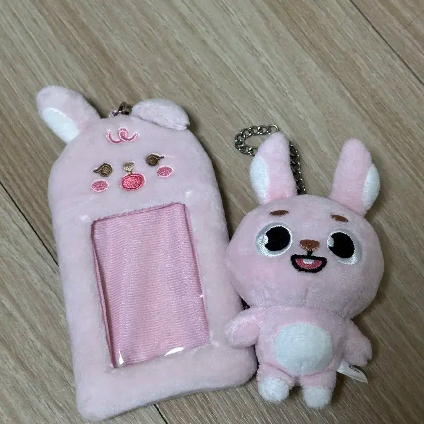 데니멀즈 필끼 포카홀더