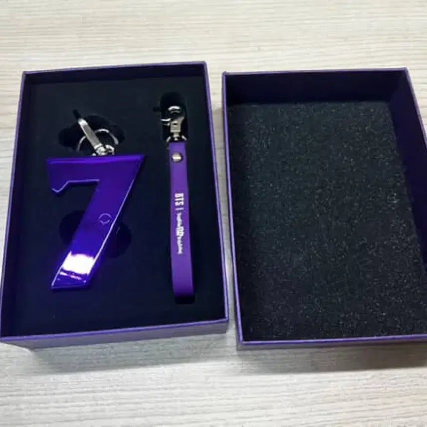 방탄소년단 베스킨라빈스 콜라보 시그널라이트