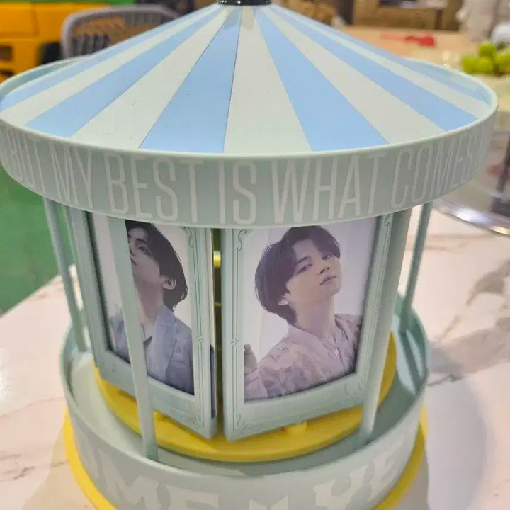 새상품) bts  Yet To Come 오르골 + 포토카드  판매합니다