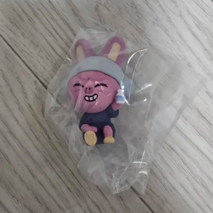 돼끼:))스트레이키즈 스키주 사우나 가챠
