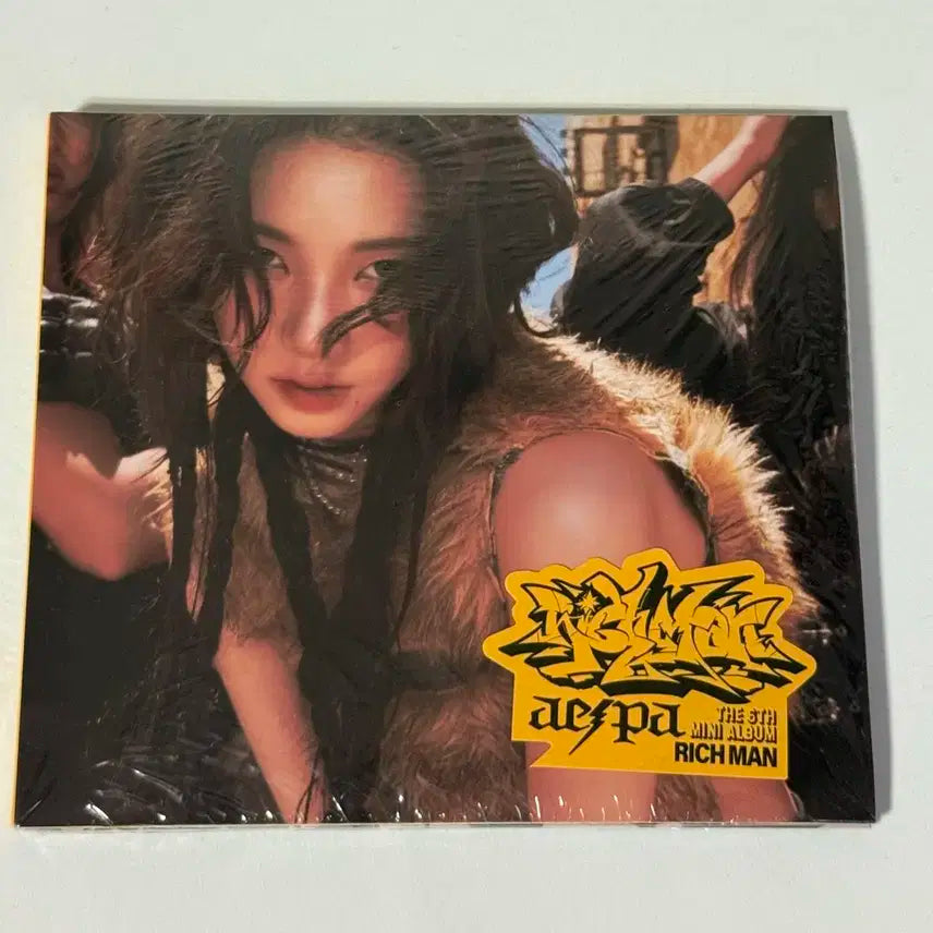 에스파 burst ver 미개봉 앨범 카리나 표지 팝니다.