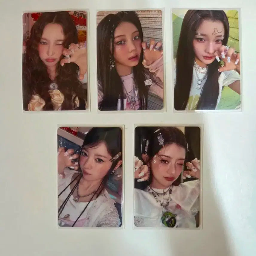 최저가))아이브 토키요토마레 초회한정 캐어베어스 포카 일괄로 판매합니다