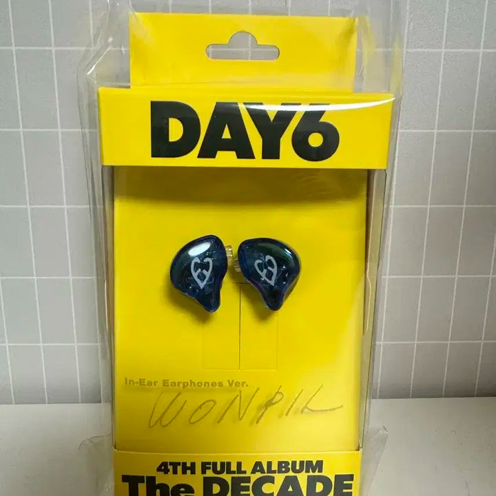 데이식스 인이어앨범 원필 미개봉 새상품