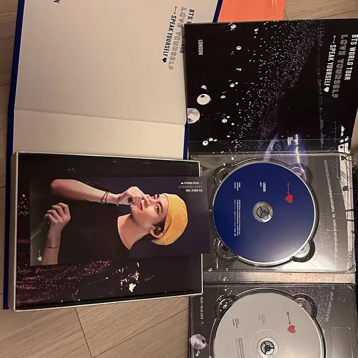 방탄 럽셀 스픽콘 런던 웸블리 DVD 태형 BTS V