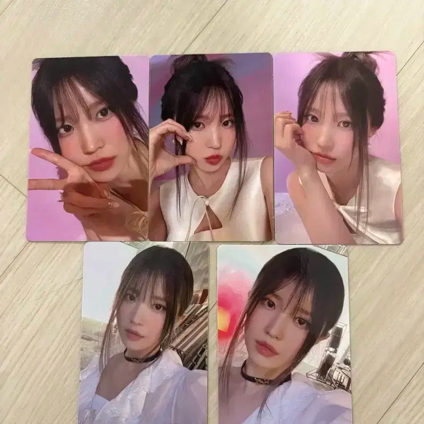 프로미스나인 송하영 미나우 포카 팔아요