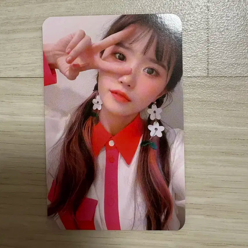 프로미스나인 럽밤 송하영 포카 팔아요