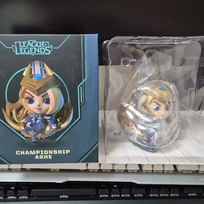 챔피언쉽 에쉬 피규어 (애쉬 피규어)