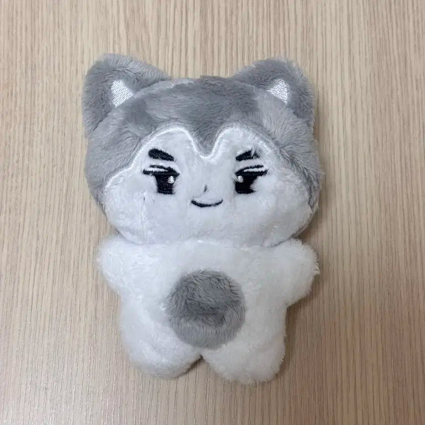 제로베이스원 제베원 박건욱 10cm 인형 껀뭉이