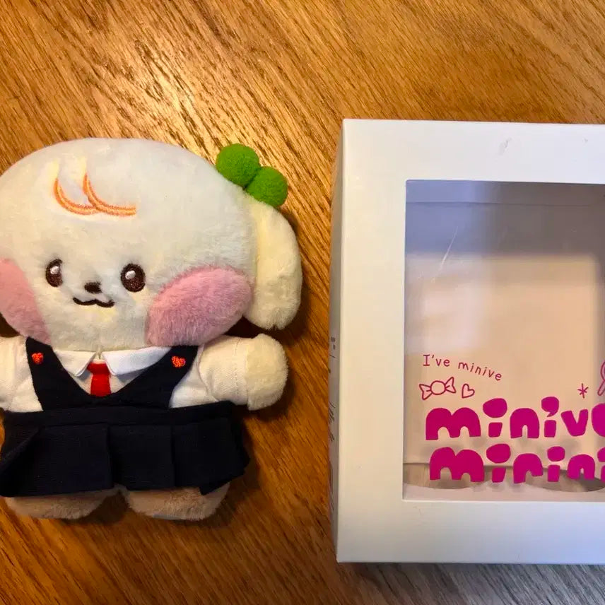 아이브!! 미니브 미니니 코스튬