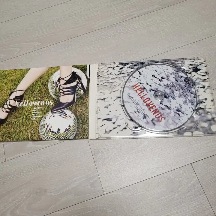 헬로비너스  앨범 친필 사인