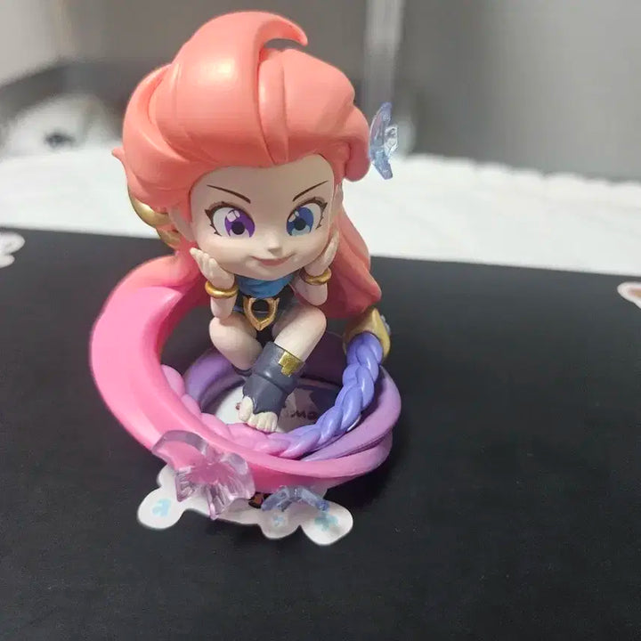 리그오브레전드 조이 피규어