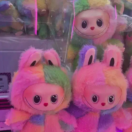 라부부 중형 25센치 정도 레인보우