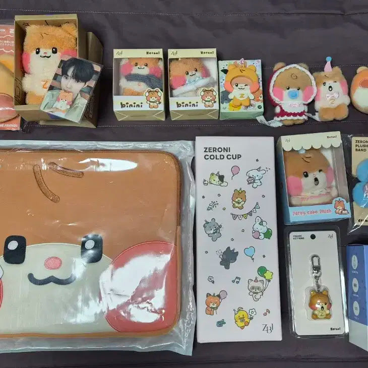 성한빈 비니니 인형 일괄 양도 합니다.